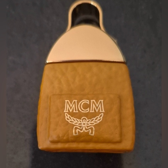 MCM Authentic Mini Bag Charm- Gold tone Top & MCM Logo, Cognac Faux Leather. NWT - Picture 2 of 6
